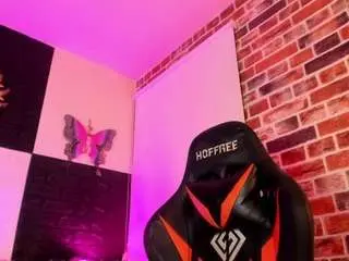 Camsoda Free Live Porn of aleja-hill