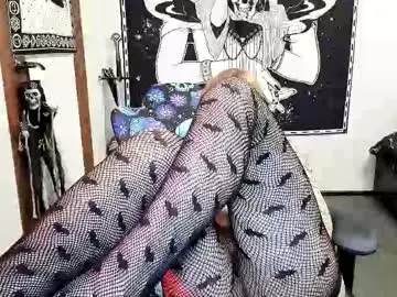 Chaturbate Watch Live Sex Cams of _millisi_