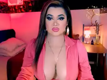 bigtraditionalts from chaturbate