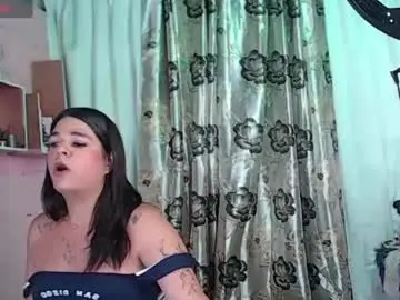 Chaturbate Live Sex Cam of catalinaadoll