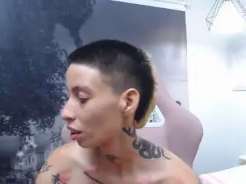 lunallena_17 from chaturbate