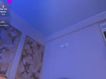 Chaturbate Live Sex Cam of fuckmypusssyboy2
