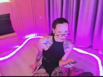 Chaturbate Watch Live Sex Cams of ivo_black