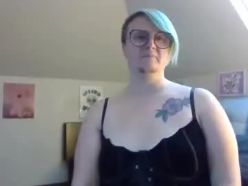 Chaturbate Sex Chat of queerlyjaz