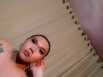 Chaturbate Best live sex cam show of sassyffyra69