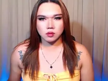 Chaturbate Live Sex Cam of sassyffyra69