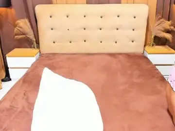kylie_cums from chaturbate