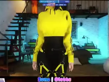 Chaturbate Live Sex of sonaboobvelle