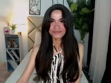 sexiestlara from chaturbate