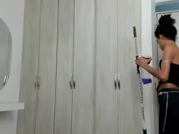 Chaturbate Free Porn Cam of abigail_f00x