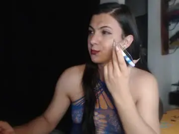 Chaturbate Live Porn of camila_bigcock_ts