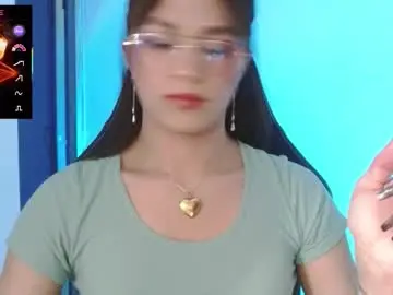 Chaturbate Sex Chat of candy_giuliana21