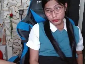 Chaturbate Live Sex Cam of queensteffi