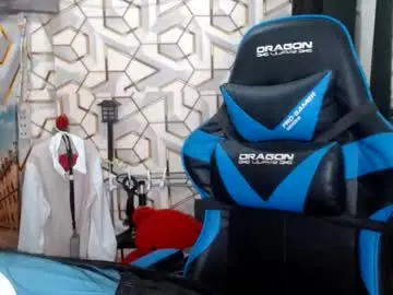 Chaturbate Adult Video Chat of queensteffi