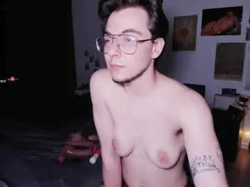 Chaturbate Free Porn Cam of tyler_bergg