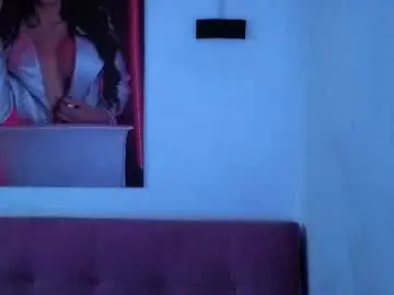 Chaturbate Free Porn Cam of vittoria_lombardi07