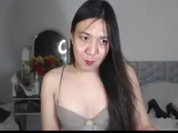 stellahugets from chaturbate