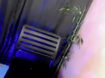 Chaturbate Nude Webcam of fuckhard_olivia18