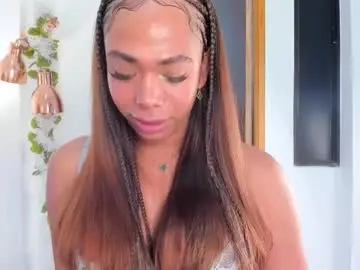 Chaturbate Live Sex Cam of nicoleparadise_