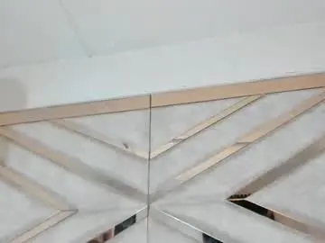 chaniesmith69x from chaturbate