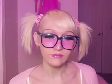 Chaturbate Live Sex Cam of jeylababe