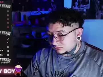 Chaturbate Live Sex Cam of prince_ftm1