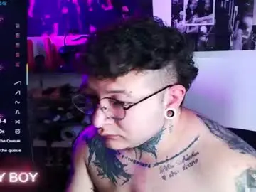 Chaturbate Live Sex Cam of prince_ftm1