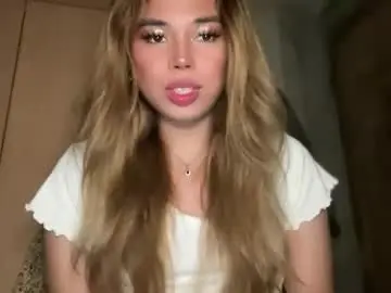 Chaturbate Watch Live Sex Cams of sweetalexa19