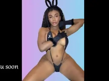 sweetsarafoxxx from chaturbate
