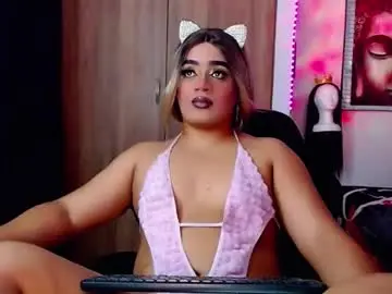 Chaturbate Live Sex Cam of danipein