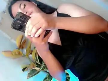 Chaturbate Nude Webcam of hotsiren101