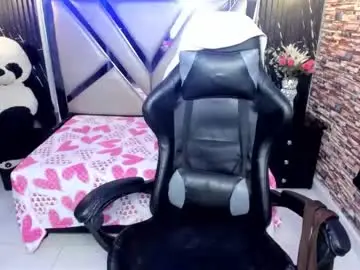 Chaturbate Sex Chat of vivienne_hadid