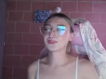 Chaturbate Adult Webcams of andrea_camila