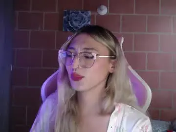 Chaturbate Adult Webcam of andrea_camila