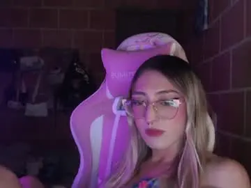 andrea_camila from chaturbate