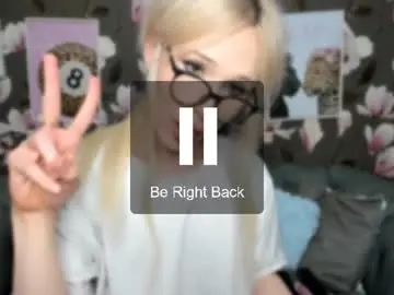 ellajoiness from chaturbate