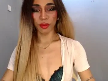 Chaturbate Watch Live Sex Cams of tsblackhorsecockcalix