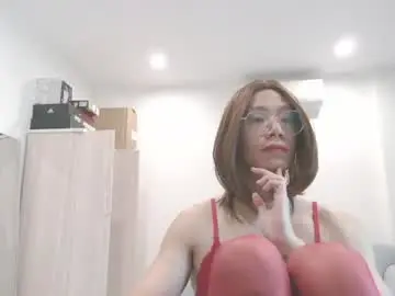 Chaturbate Watch Live Sex Cams of crossdresseranna