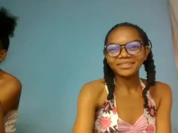 Chaturbate Watch Live Sex Cams of rodliiine