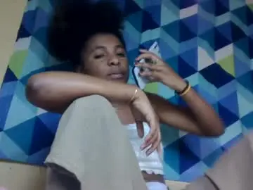 Chaturbate Live Sex Cam of rodliiine