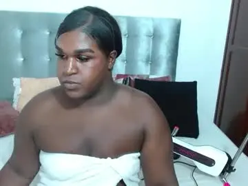 Chaturbate Live Sex Cam of daiishawolf
