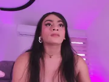 Chaturbate Live Porn of malaia_thompson_
