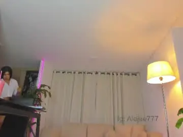 Chaturbate Sex Cam of alejaevangeline