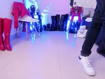 Chaturbate Sex Cam of miss_nicolesds