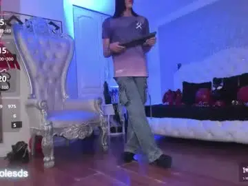 Chaturbate Live Porn of miss_nicolesds