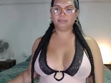 Chaturbate Best live sex cam show of latinaflower_ts