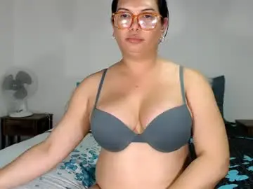 Chaturbate Free Porn Cam of latinaflower_ts