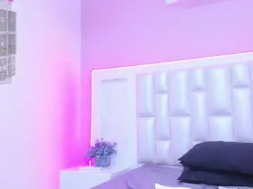 liia_collins from chaturbate