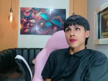 Chaturbate Best live sex cam show of carolinejesh