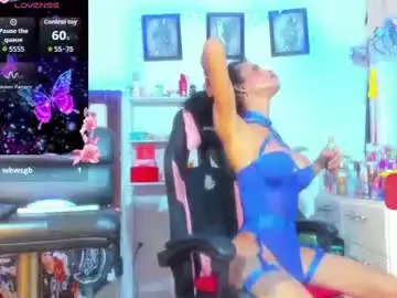 Chaturbate Best live sex cam show of la_mas_doll1